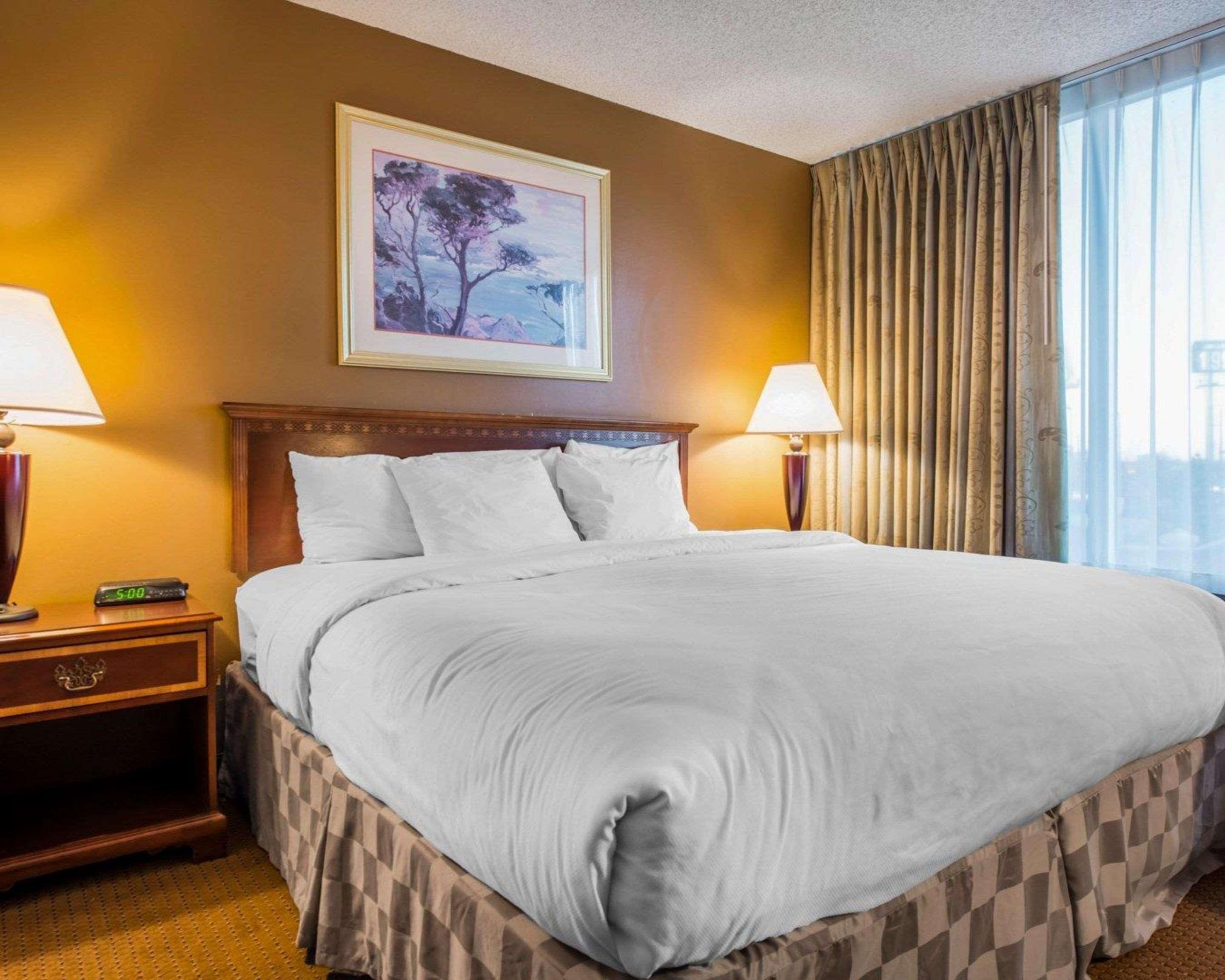 Clarion Inn And Events Center Pueblo North Eksteriør bilde