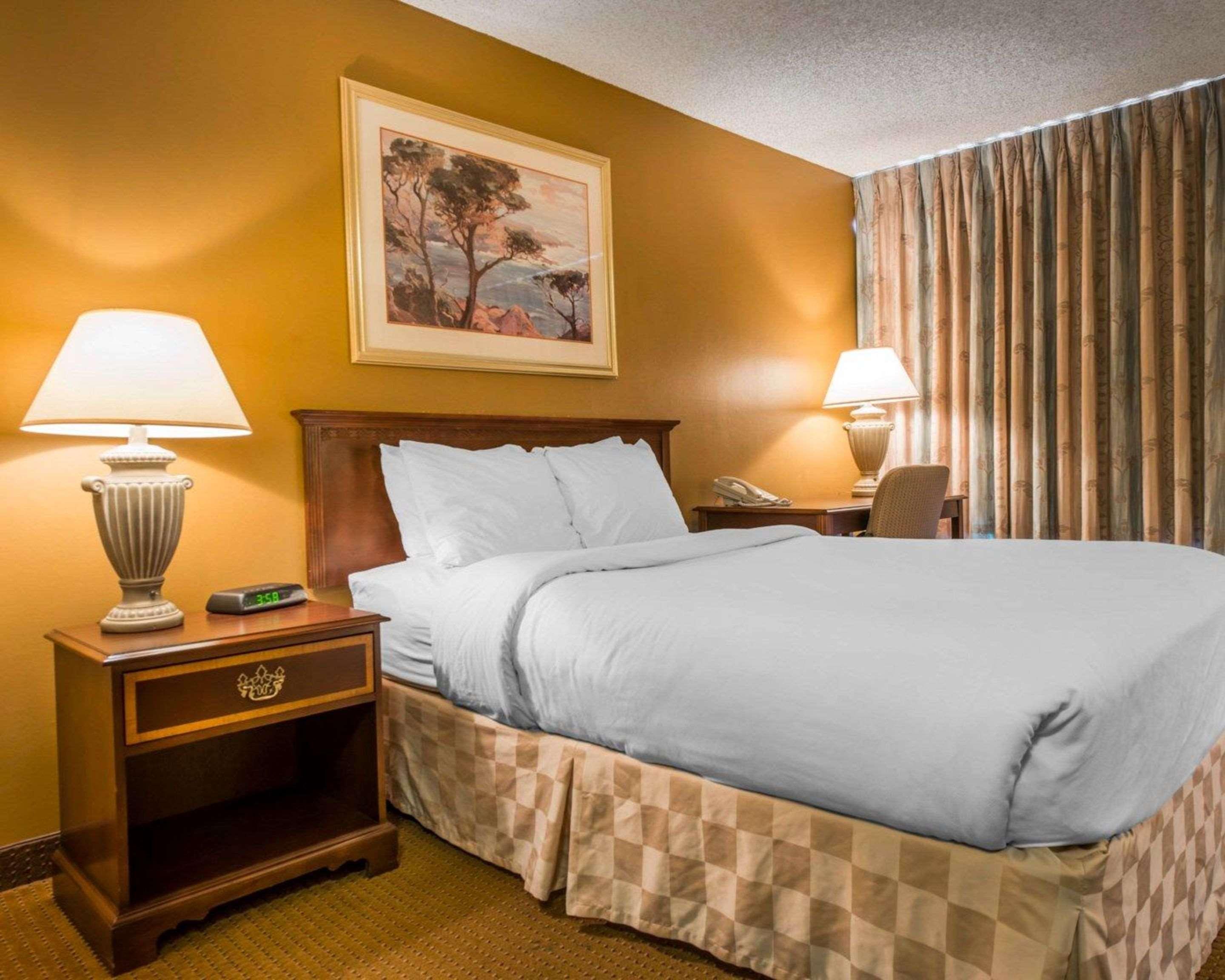 Clarion Inn And Events Center Pueblo North Eksteriør bilde