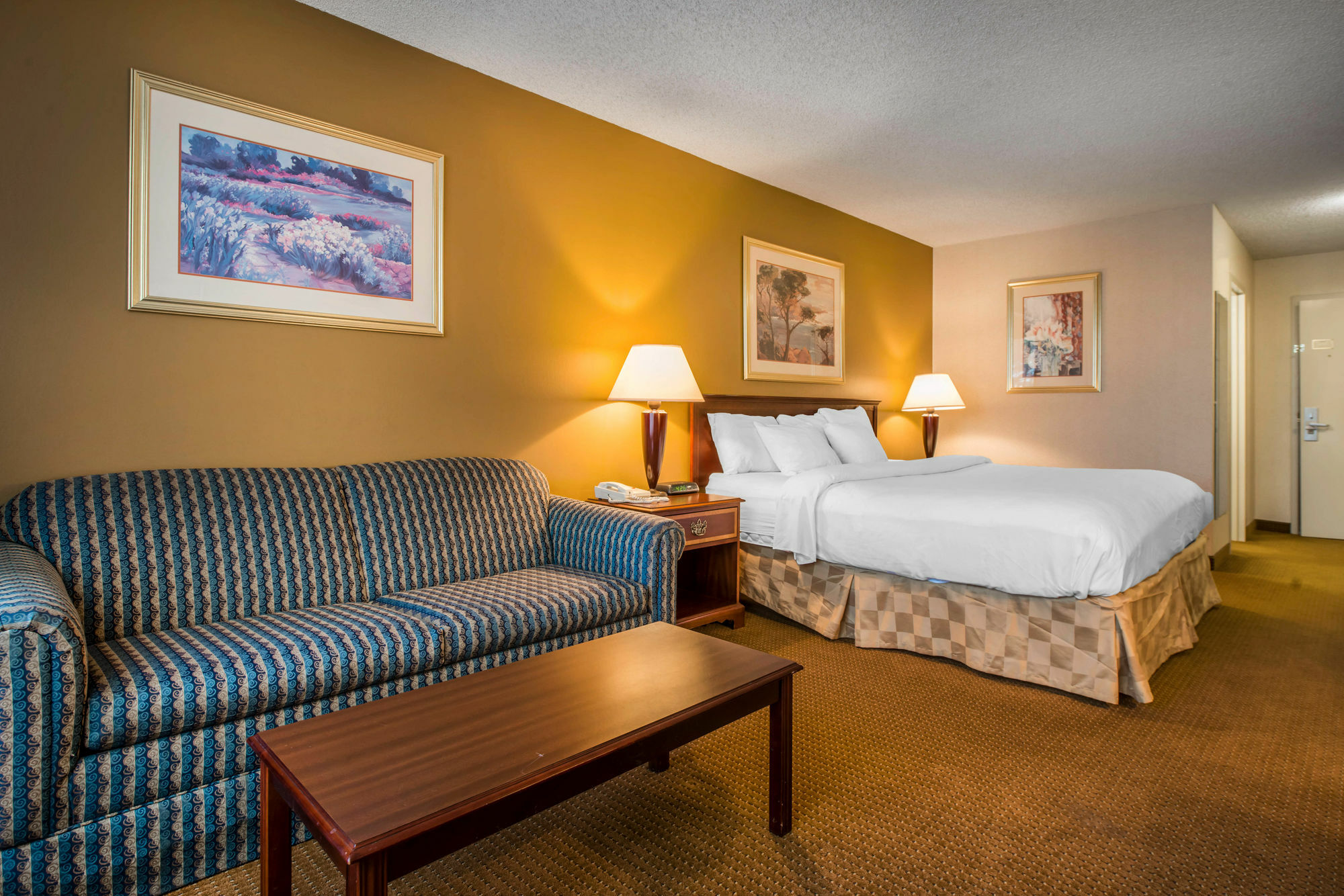 Clarion Inn And Events Center Pueblo North Eksteriør bilde